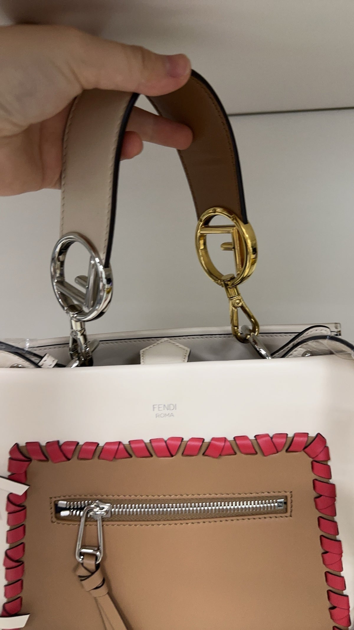 Fendi - Other - Leather - Beige - (medium)