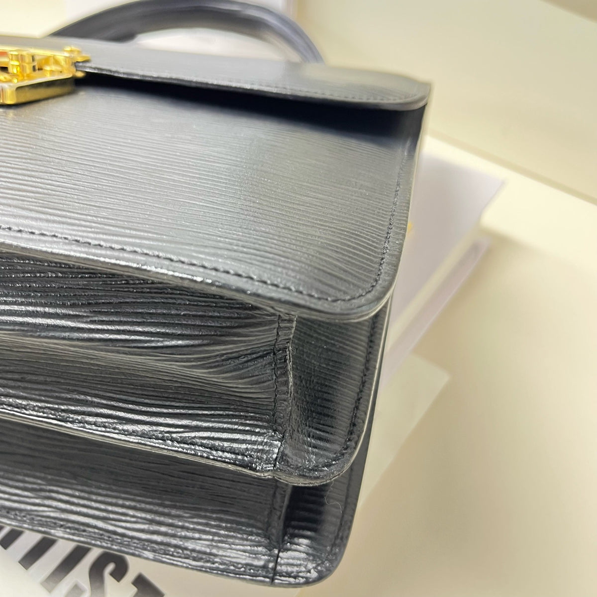 Fendi - Other - Leather - Black - (medium)