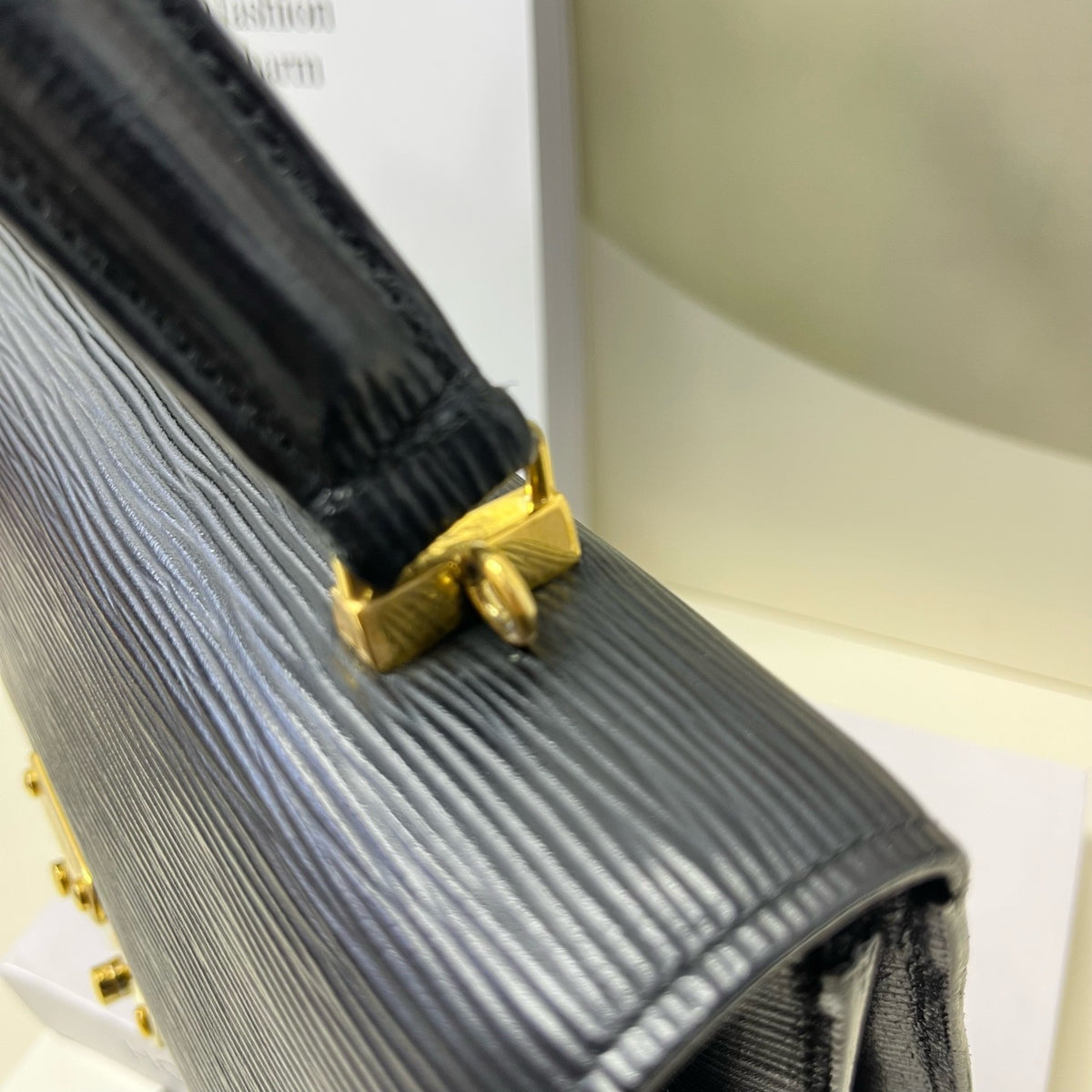 Fendi - Other - Leather - Black - (medium)