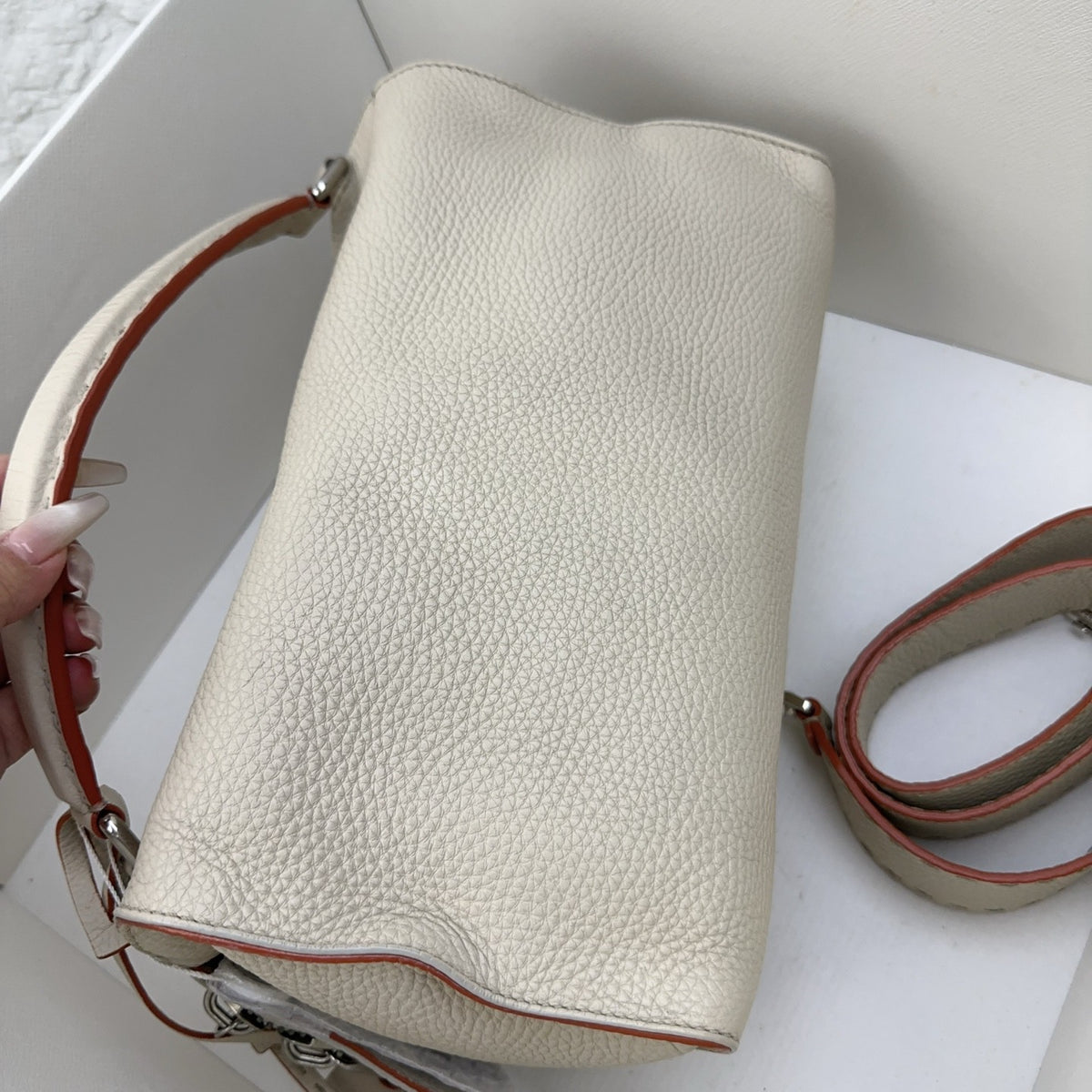Fendi - Other - Leather - Grey - (Medium)