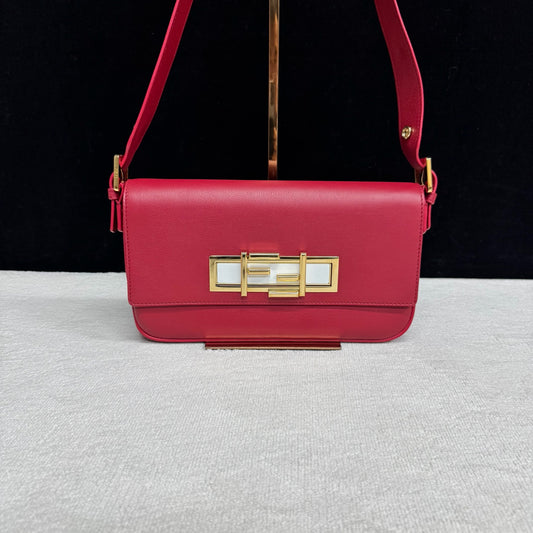 Fendi - Other - Leather - Red - (small)