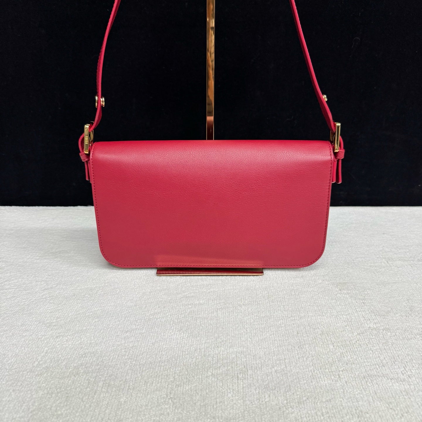 Fendi - Other - Leather - Red - (small)