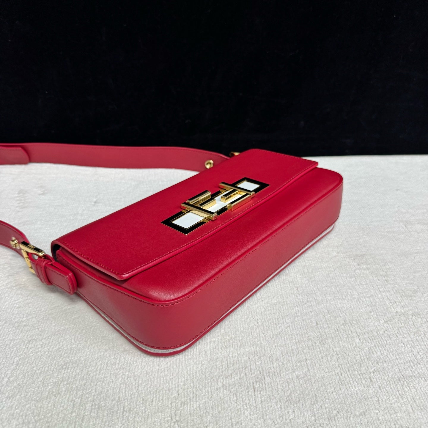 Fendi - Other - Leather - Red - (small)