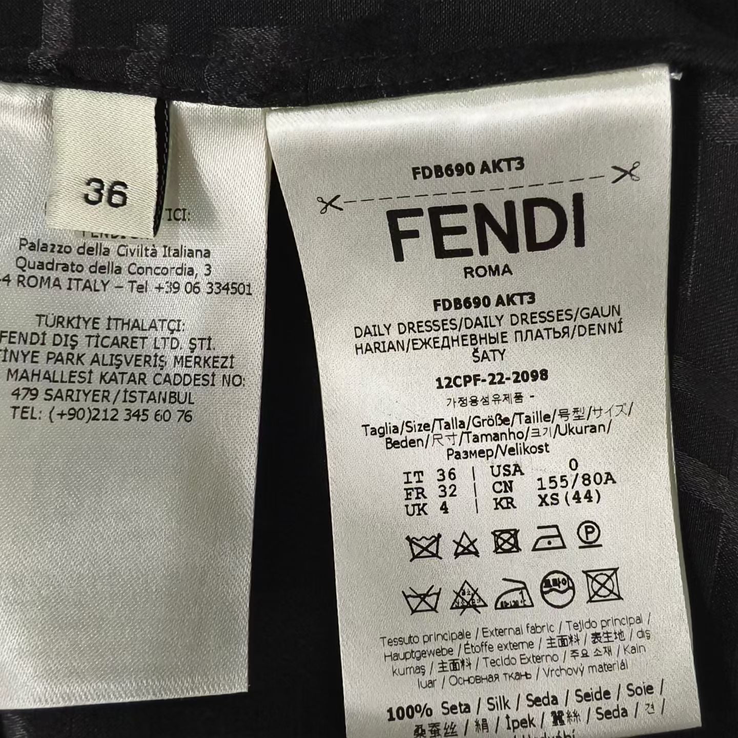 Fendi - Other - Silk - Black - (36)