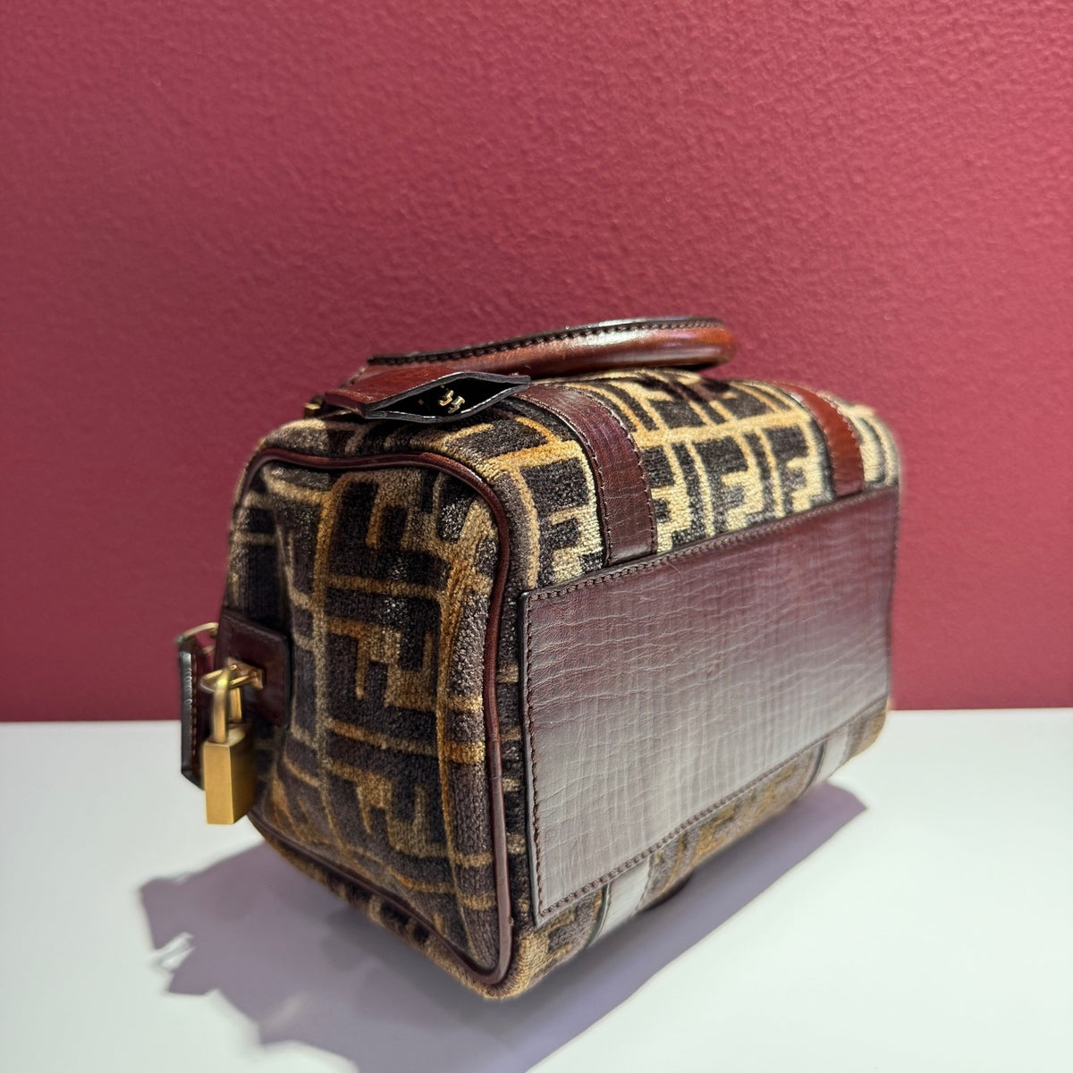 Fendi - Other - Velvet - Brown - (mini)