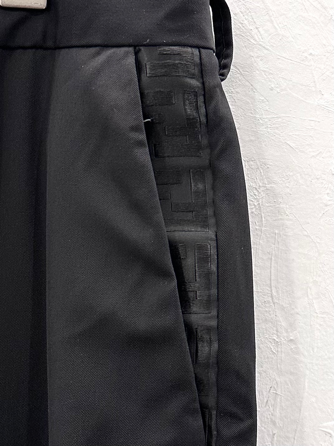 Fendi - Other - Wool - Black - (50)