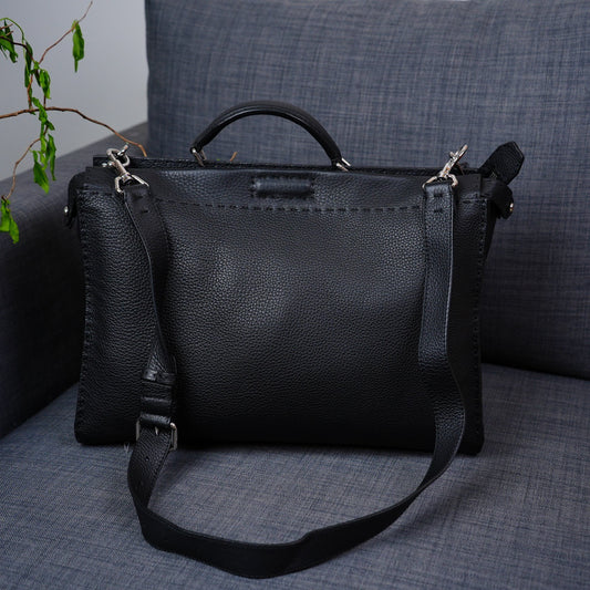 Fendi - Peekaboo - Calfskin - Black - (large)