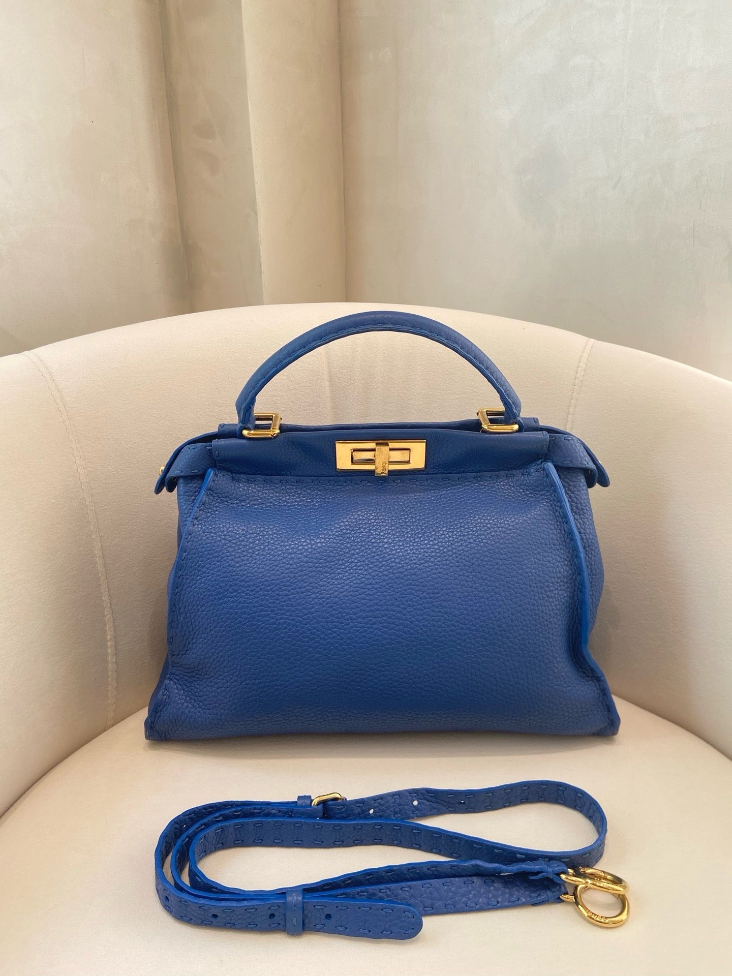 Fendi - Peekaboo - Calfskin - Blue - (medium)