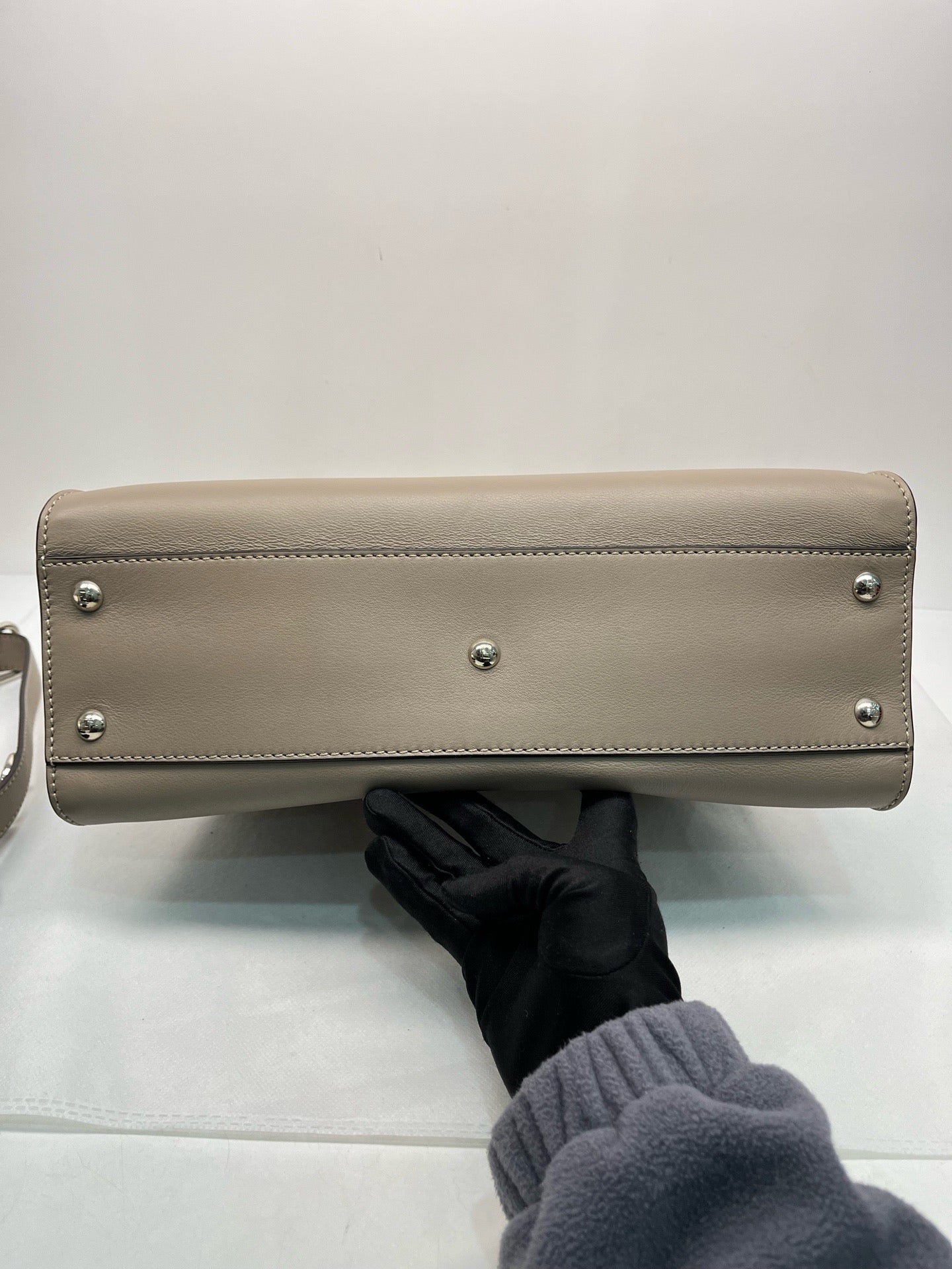 Fendi - Peekaboo - Calfskin - Grey - (medium)