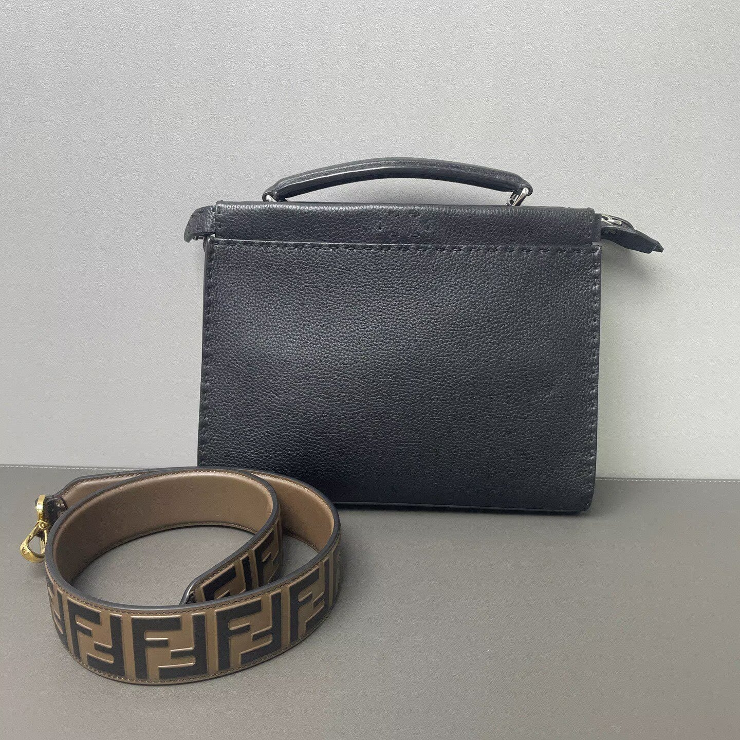 Fendi - Peekaboo Fit - Roman leather - Black - (small)