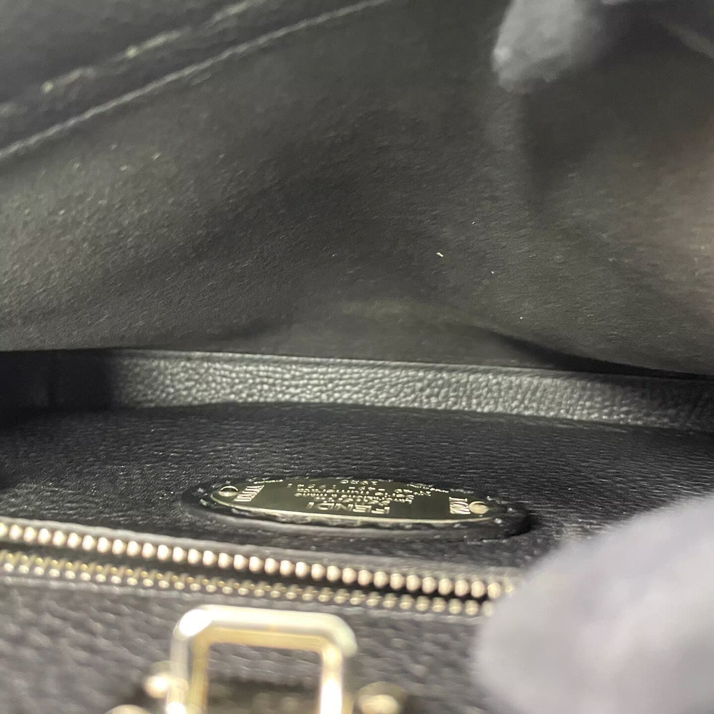 Fendi - Peekaboo Fit - Roman leather - Black - (small)
