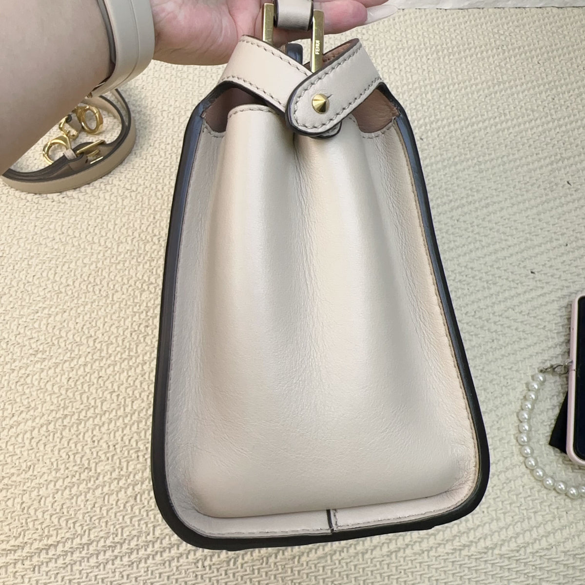 Fendi - Peekaboo ISeeU - Leather - Beige - (medium)