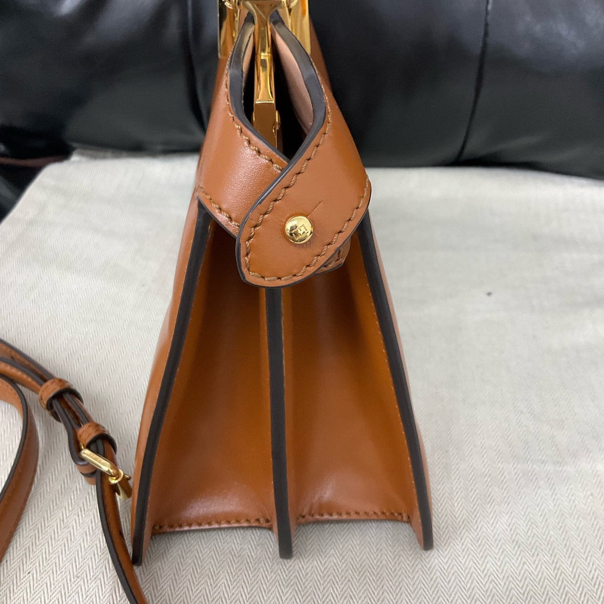 Fendi - Peekaboo ISeeU - Leather - Camel