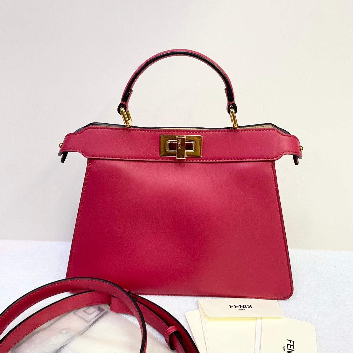 Fendi - Peekaboo ISeeU Small - Leather - Pink - (Small)
