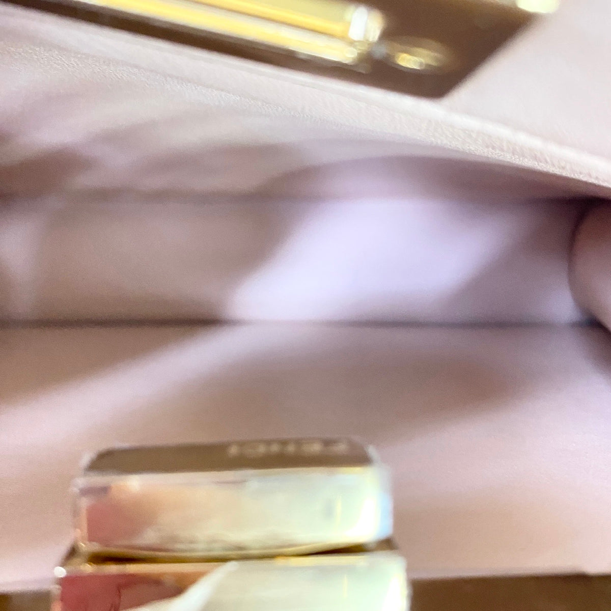 Fendi - Peekaboo ISeeU Small - Leather - Pink - (Small)