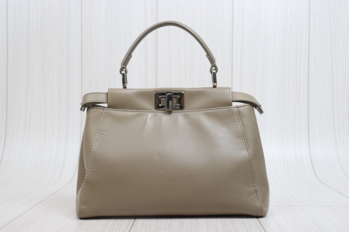 Fendi - Peekaboo - Leather - Beige