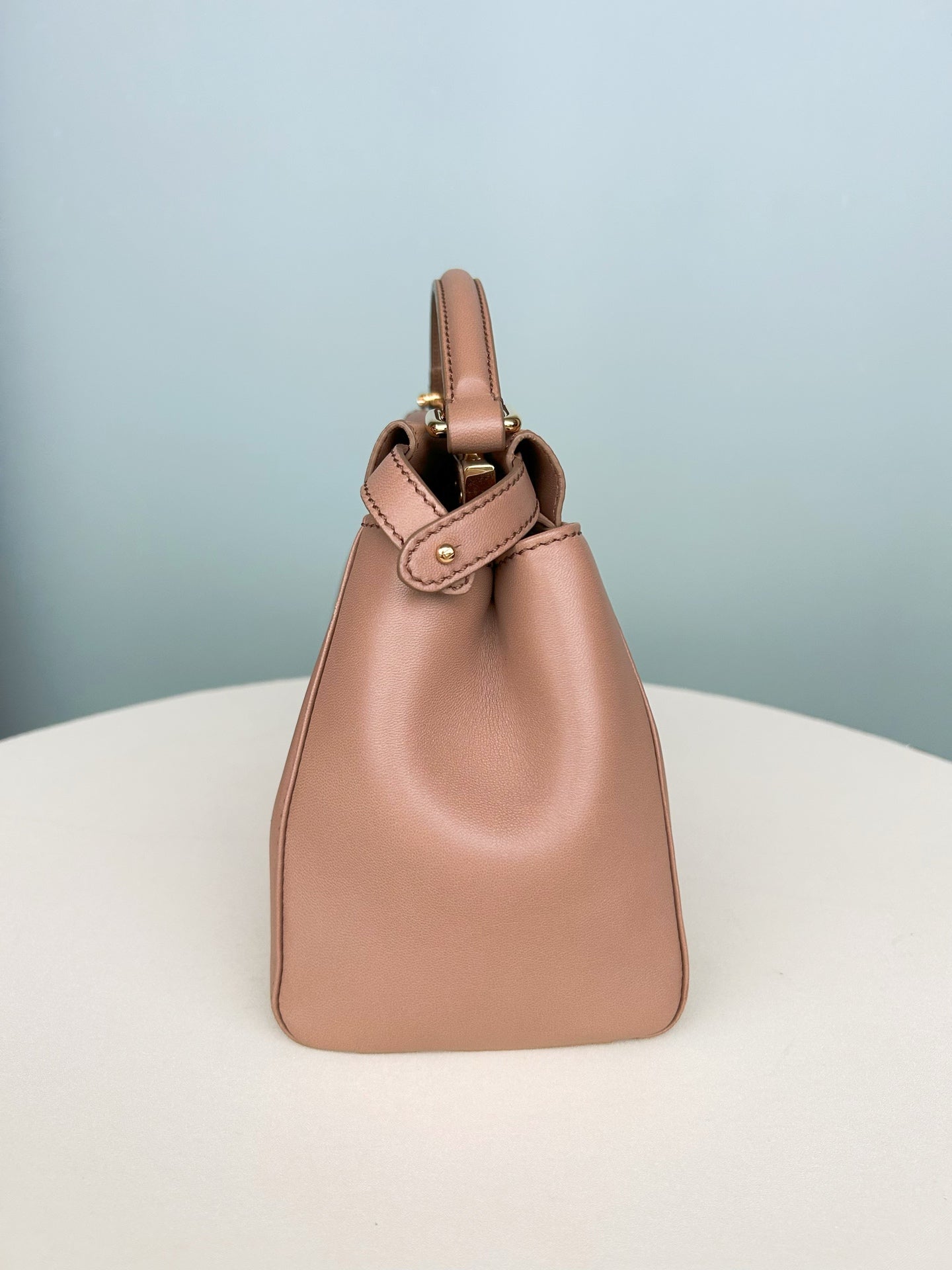 Fendi - Peekaboo - Leather - Beige - (mini)