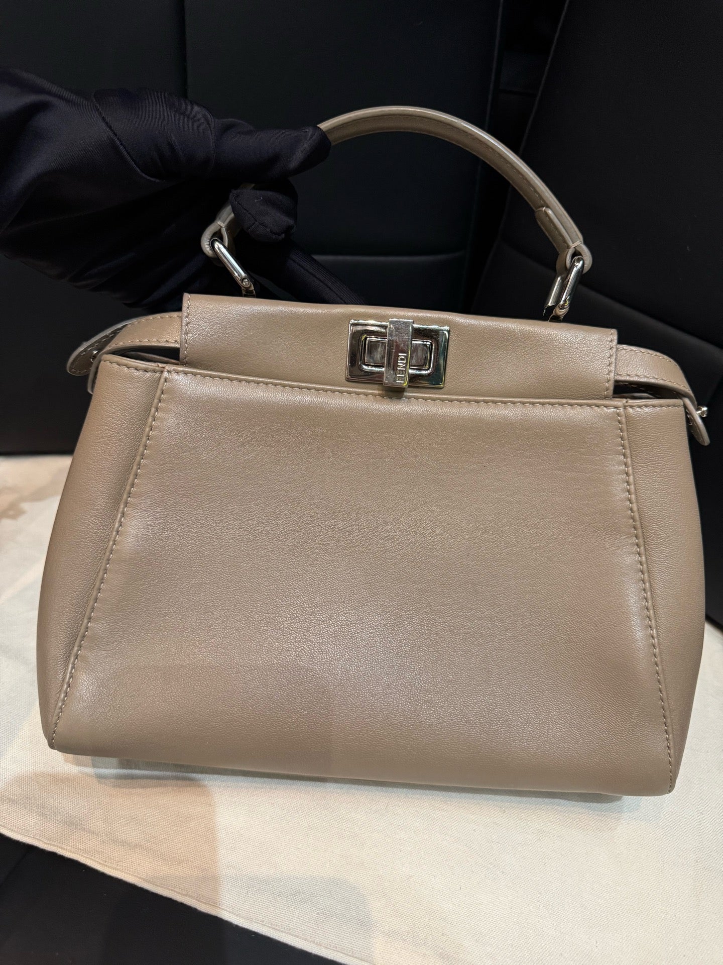 Fendi - Peekaboo - Leather - Beige - (mini)