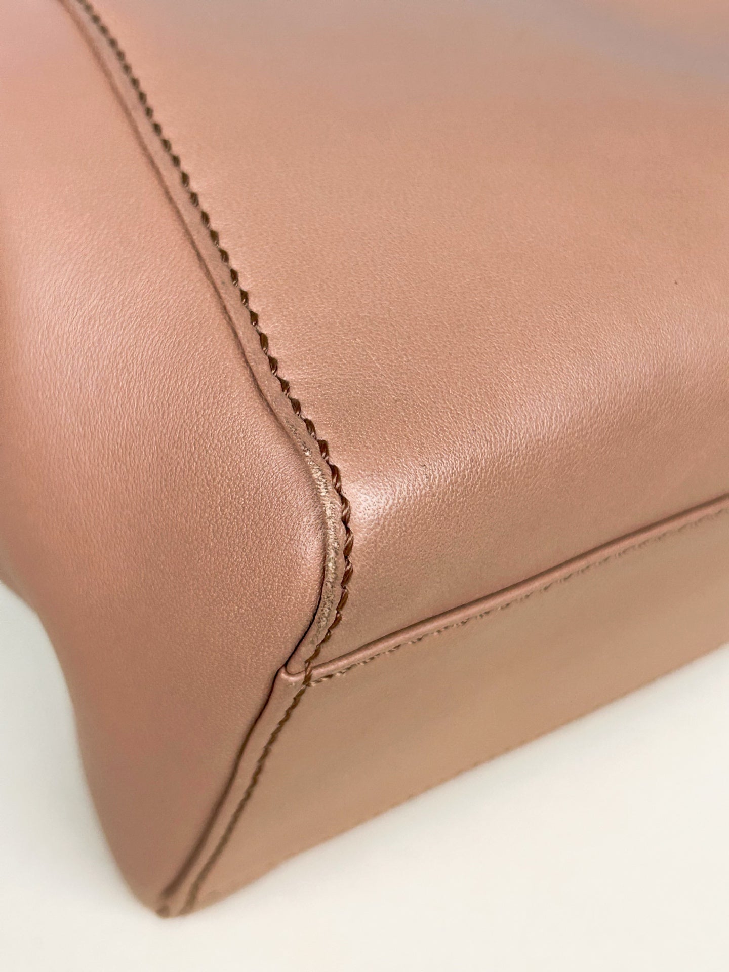 Fendi - Peekaboo - Leather - Beige - (mini)
