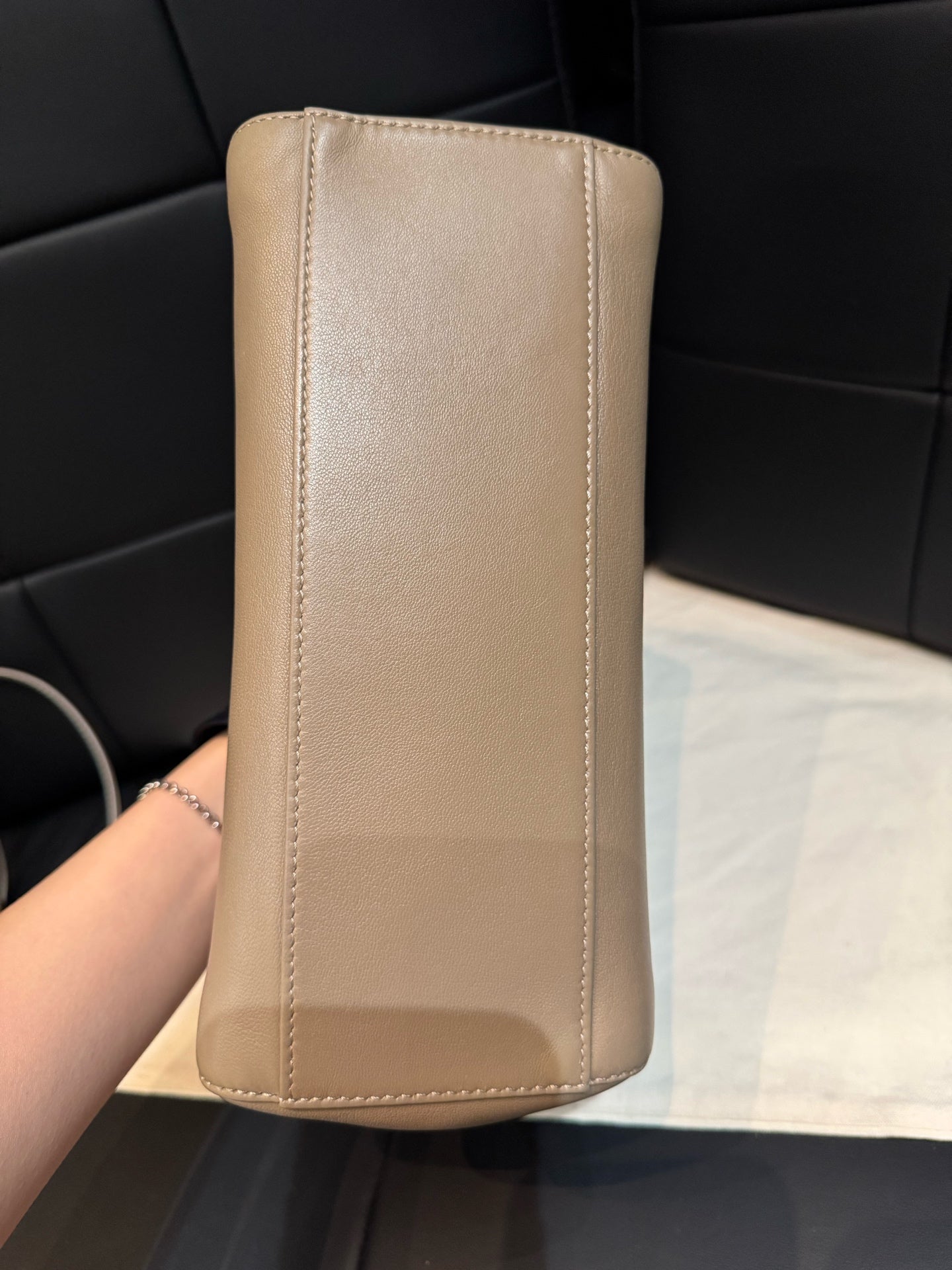 Fendi - Peekaboo - Leather - Beige - (mini)