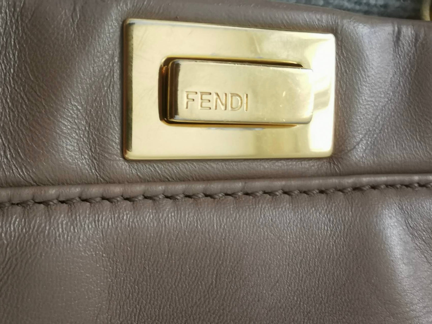 Fendi - Peekaboo - Leather - Beige - (small)