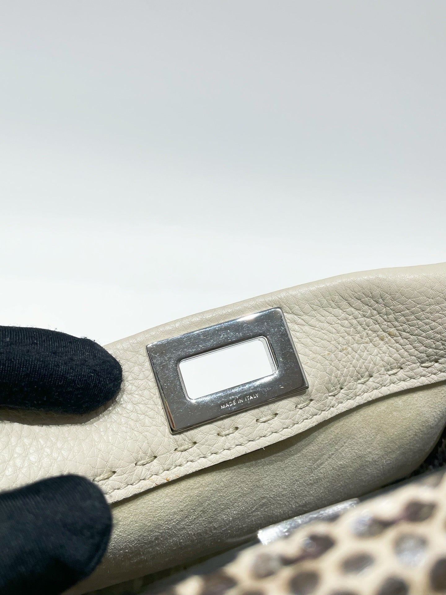 Fendi - Peekaboo - Leather - Beige - (small)