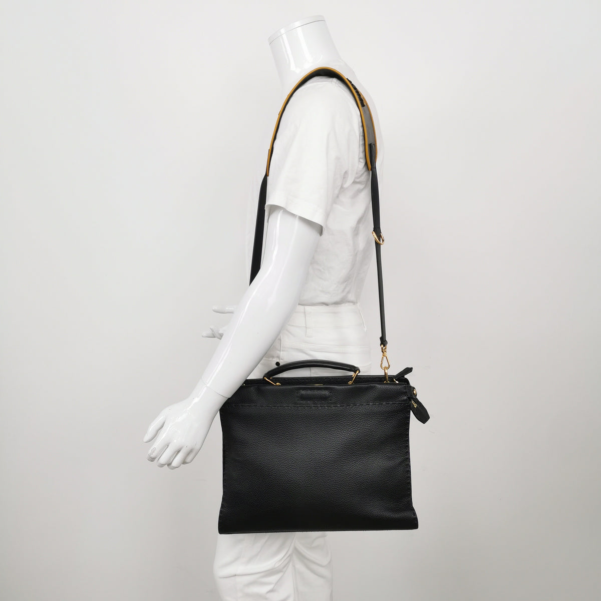 Fendi - Peekaboo - Leather - Black