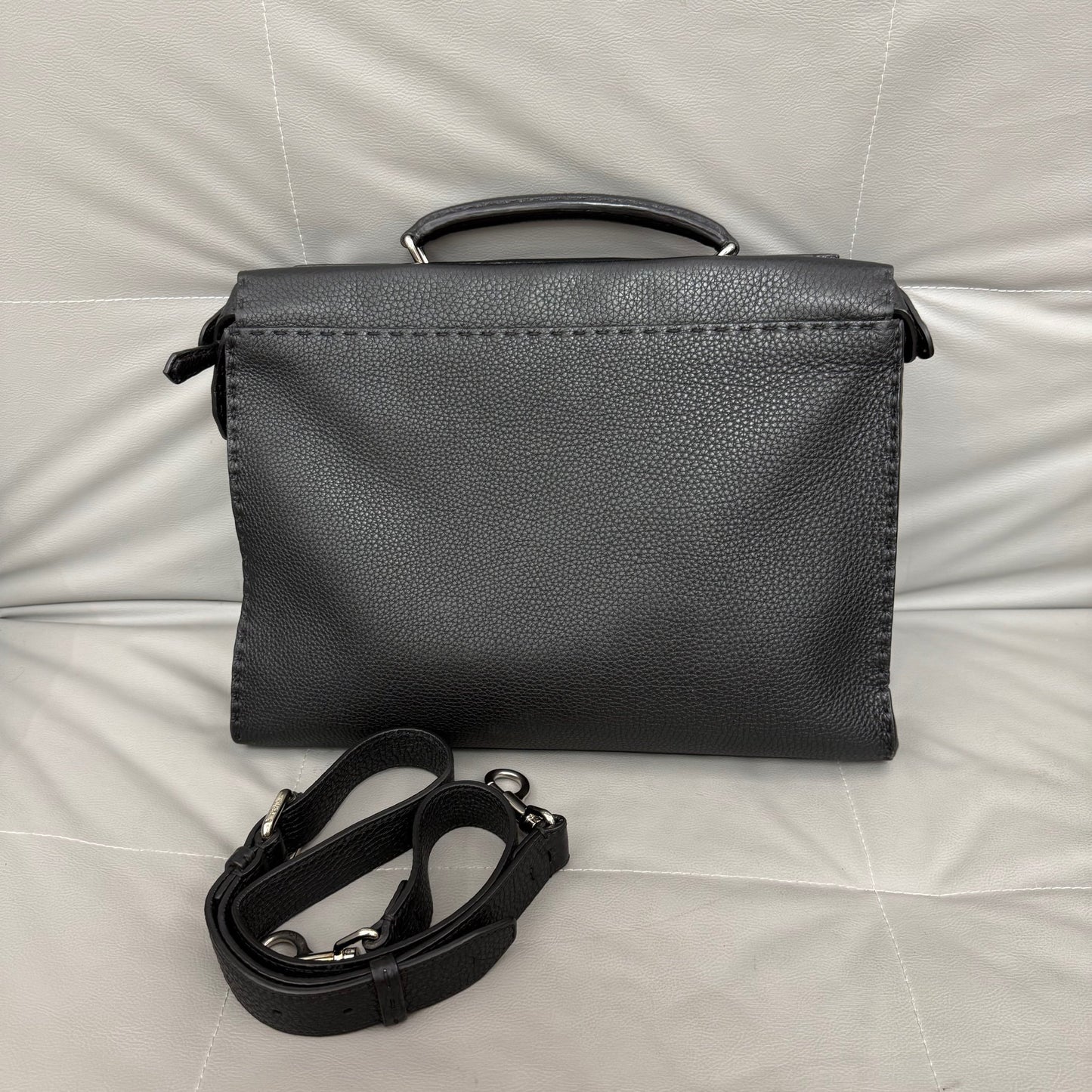 Fendi - Peekaboo - Leather - Black - (large)