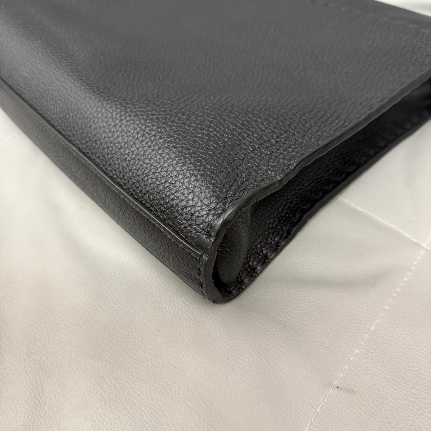 Fendi - Peekaboo - Leather - Black - (large)