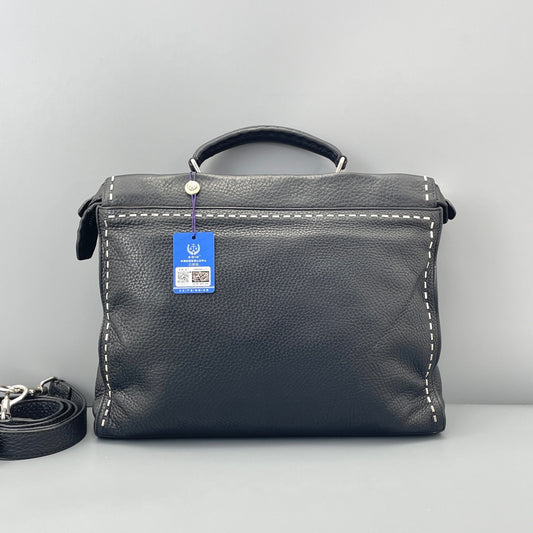Fendi - Peekaboo - Leather - Black - (medium)