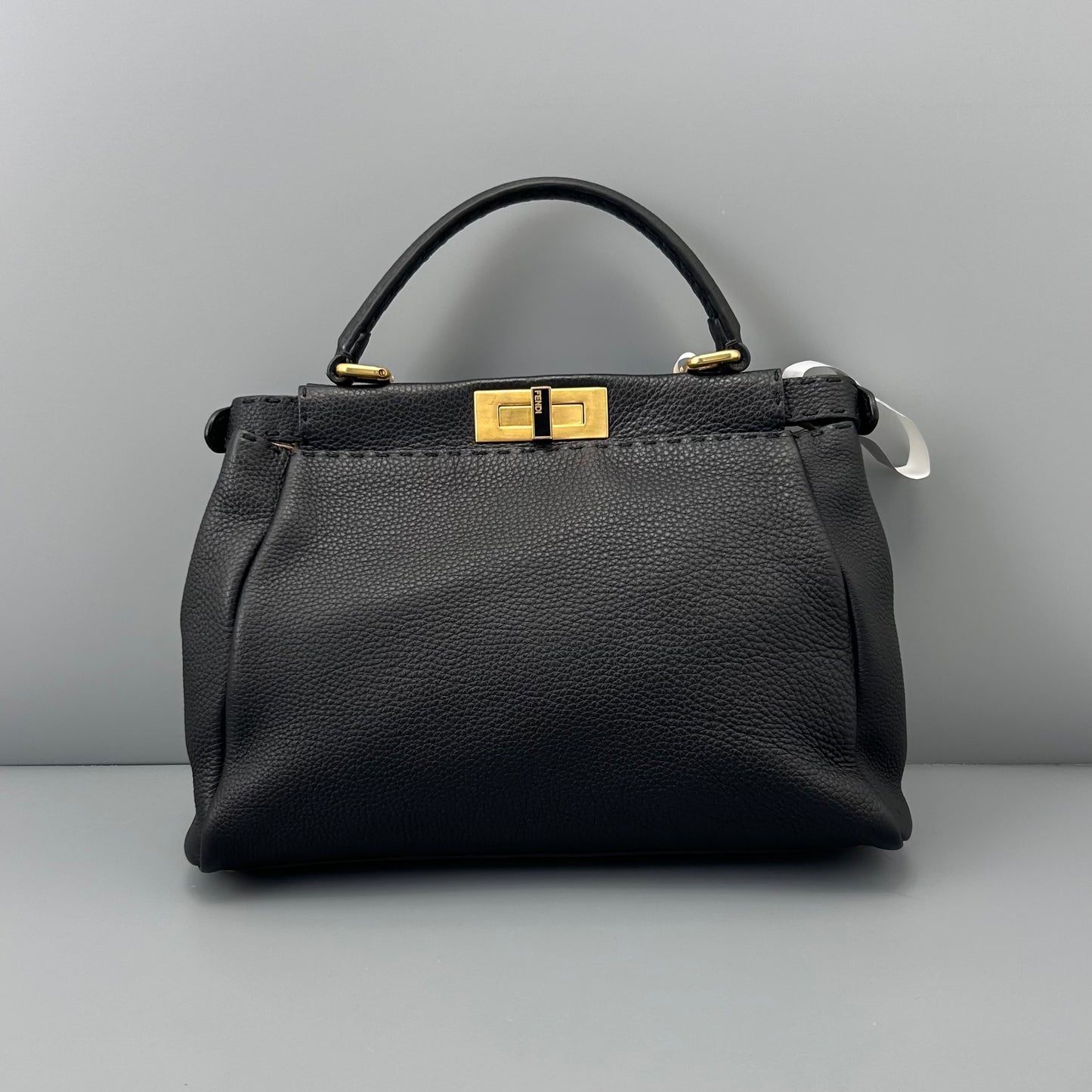 Fendi - Peekaboo - Leather - Black - (medium)