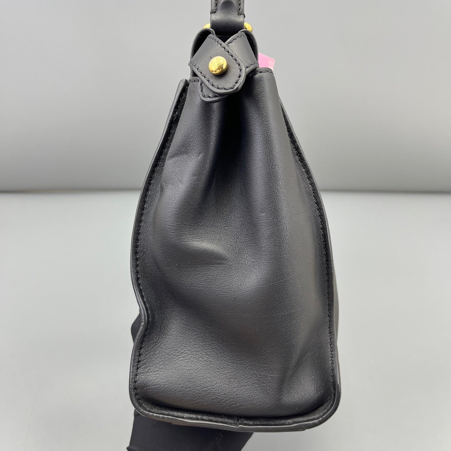 Fendi - Peekaboo - Leather - Black - (medium)