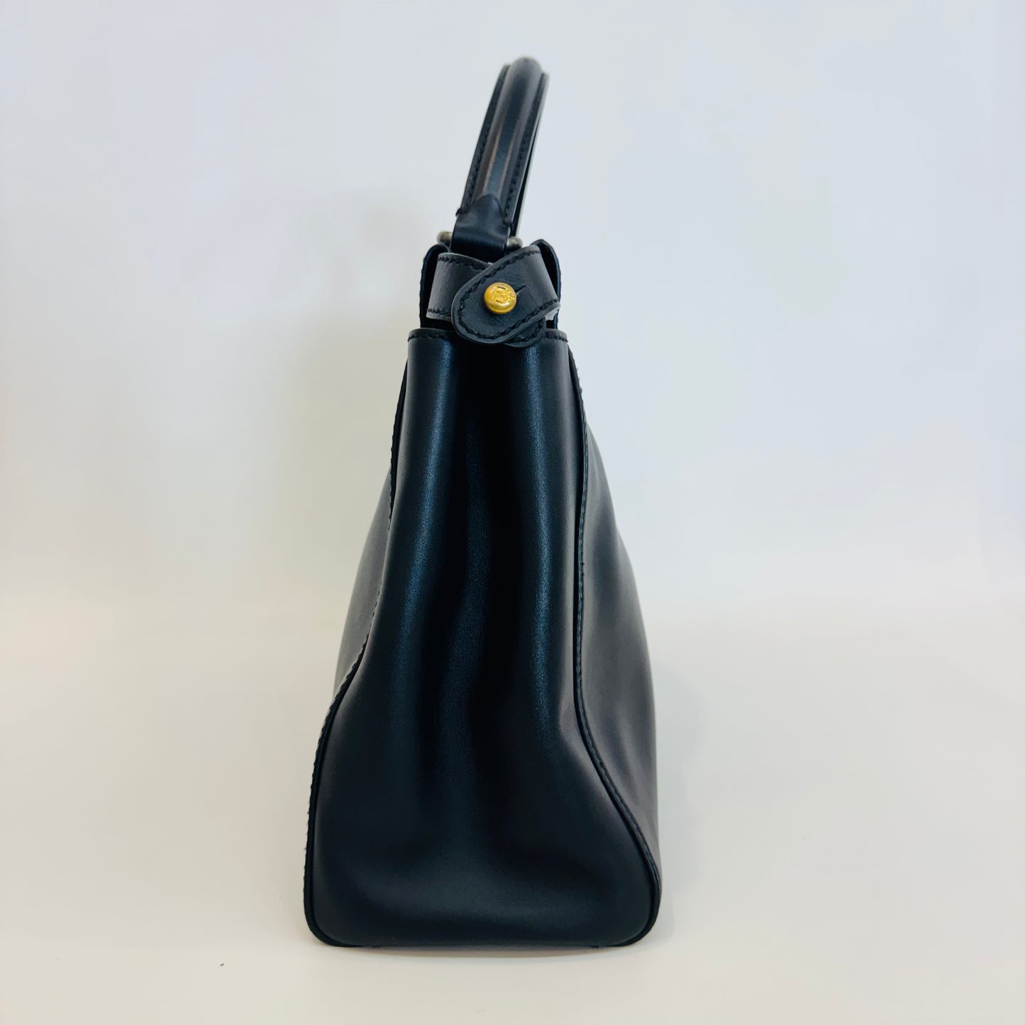 Fendi - Peekaboo - Leather - Black - (medium)