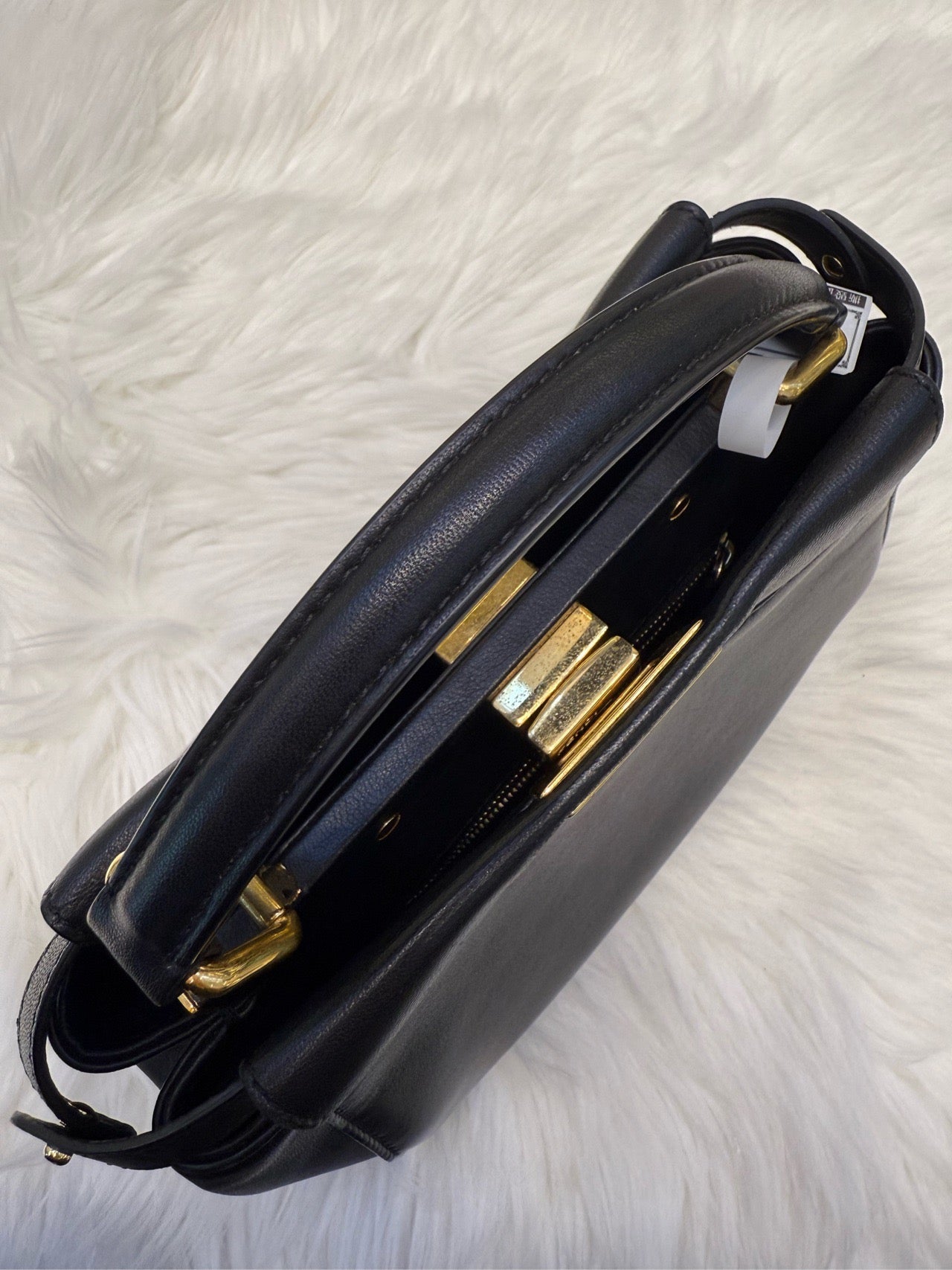 Fendi - Peekaboo - Leather - Black - (medium)