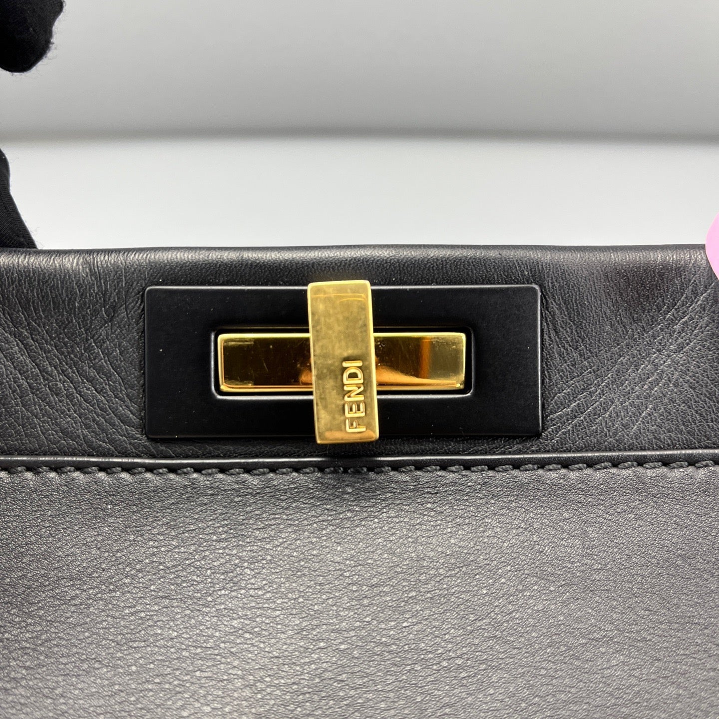 Fendi - Peekaboo - Leather - Black - (medium)