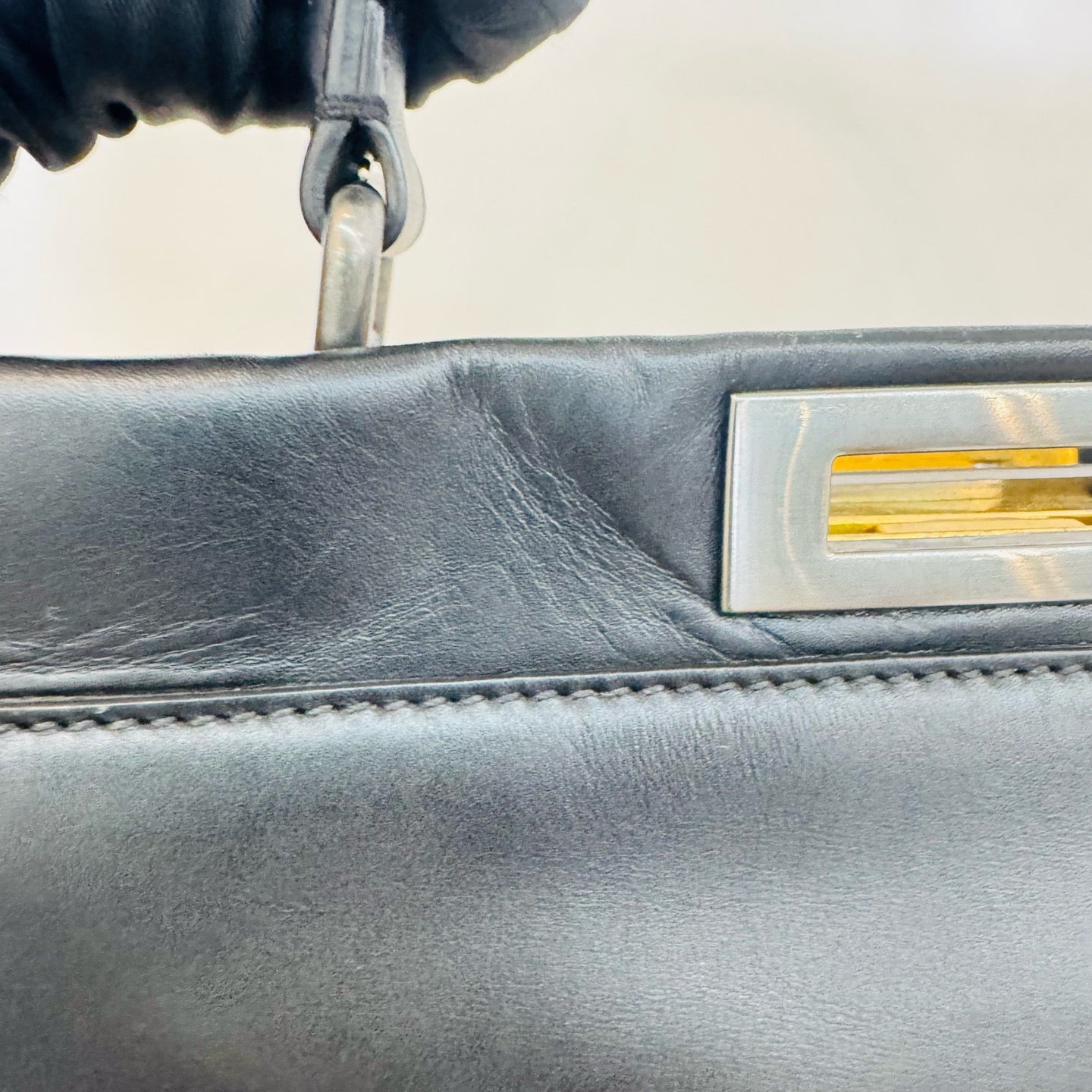Fendi - Peekaboo - Leather - Black - (medium)