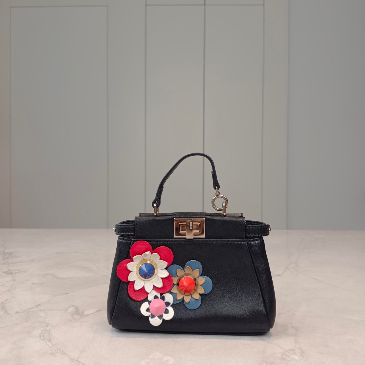 Fendi - Peekaboo - Leather - Black - (mini)