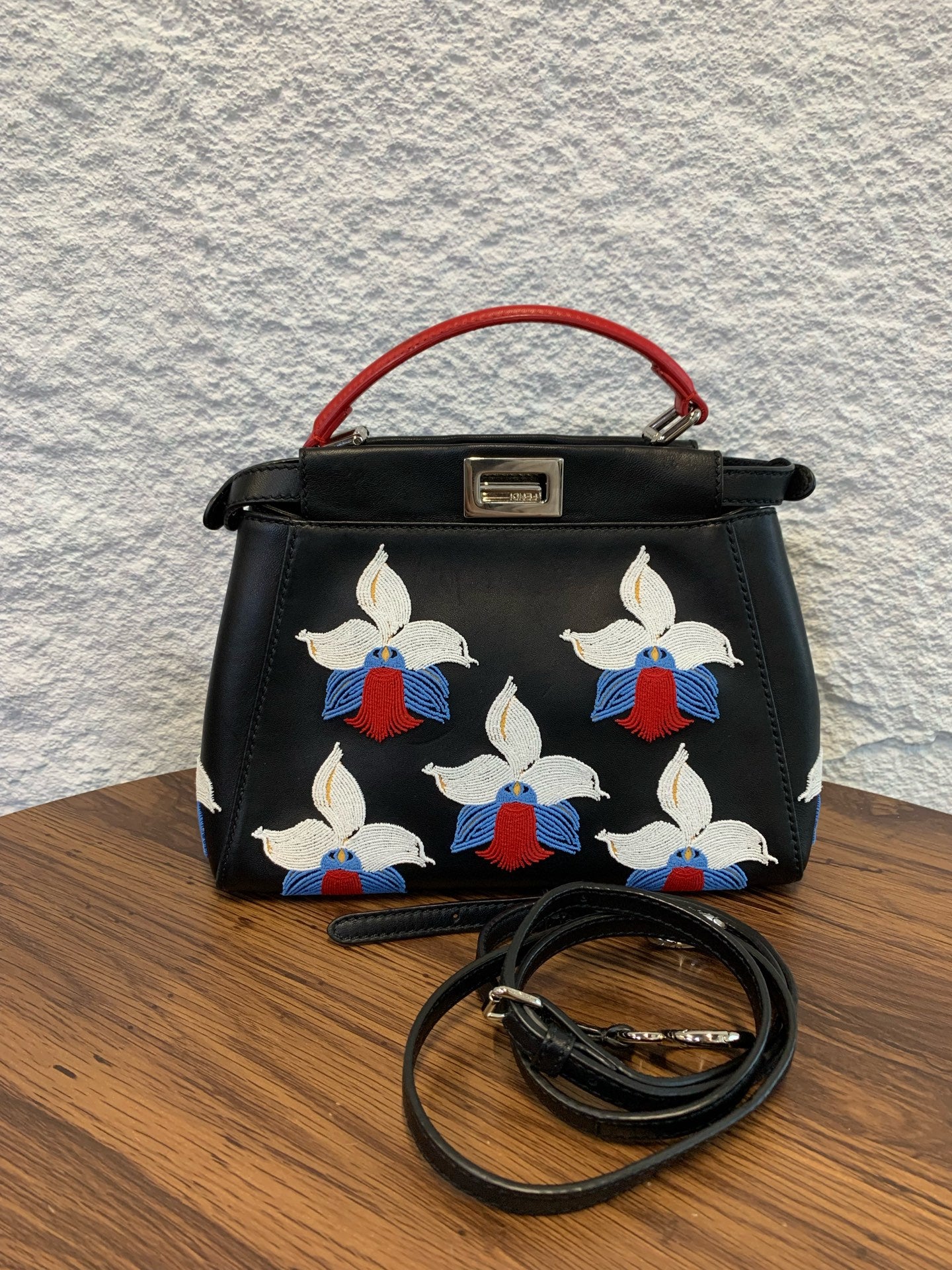 Fendi - Peekaboo - Leather - Black - (small)