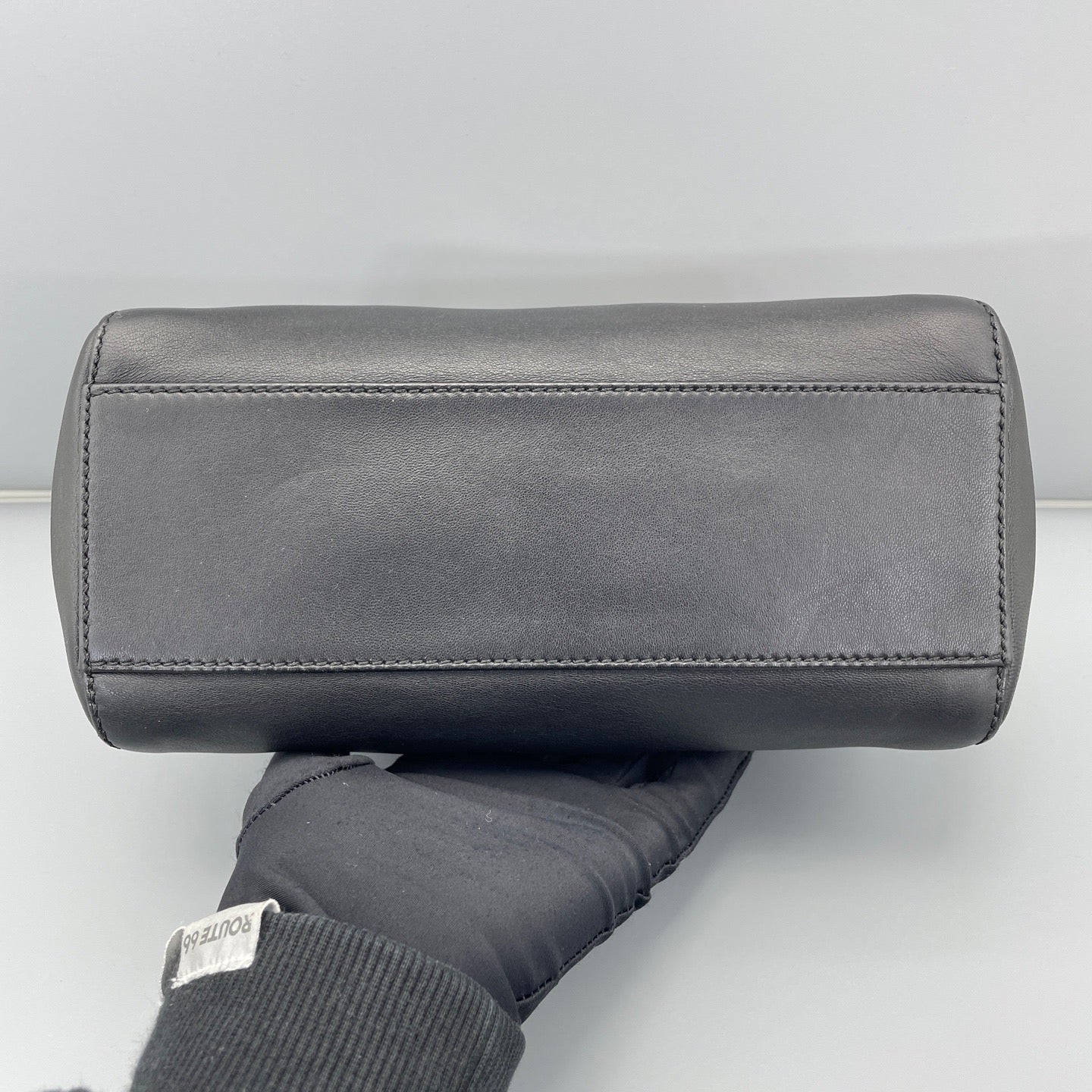 Fendi - Peekaboo - Leather - Black - (Small)