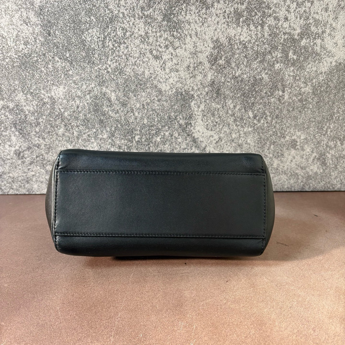 Fendi - Peekaboo - Leather - Black - (small)