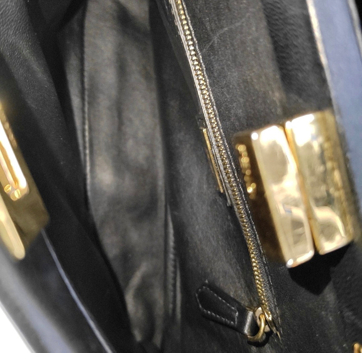 Fendi - Peekaboo - Leather - Black - (small)