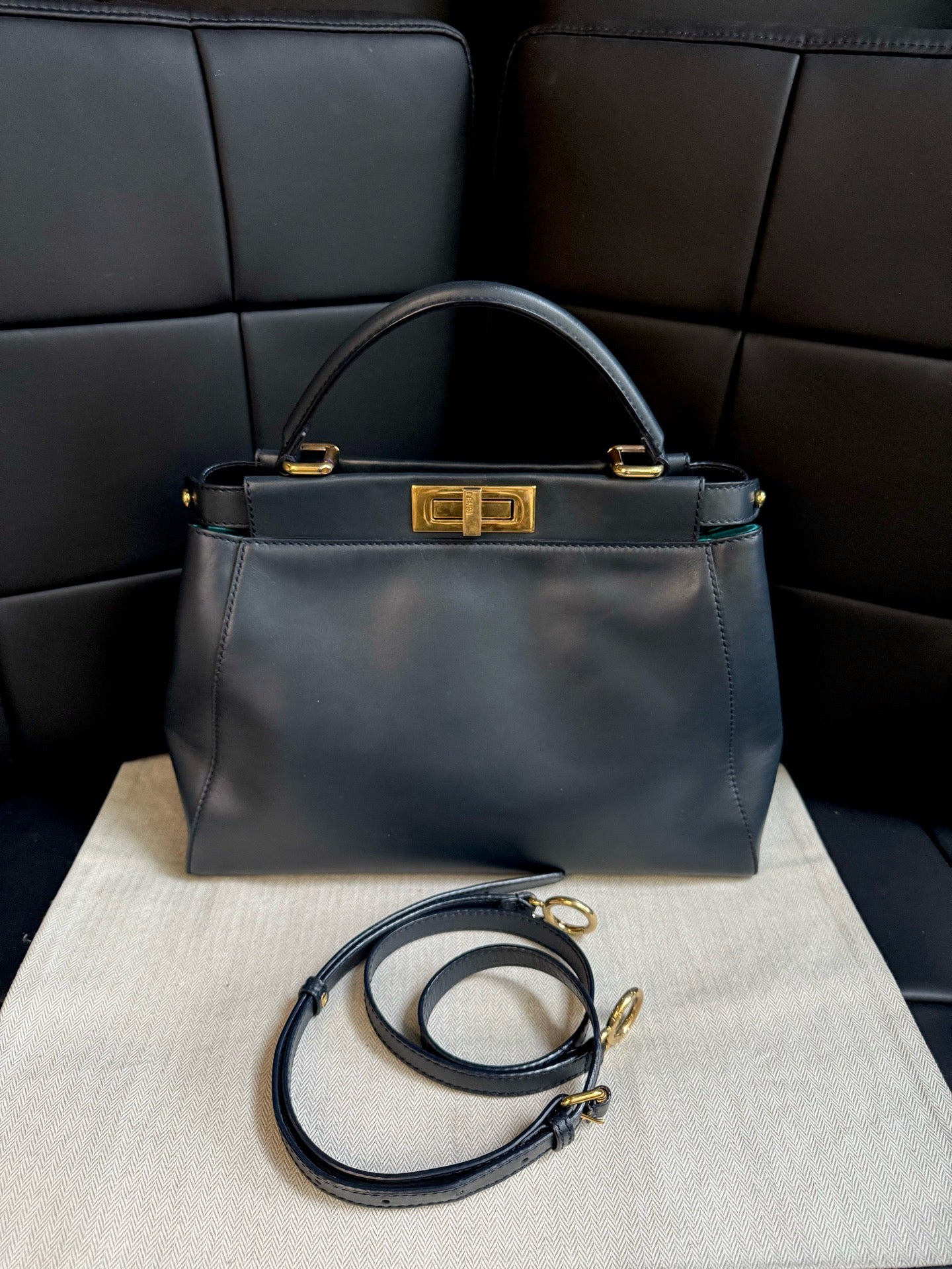 Fendi - Peekaboo - Leather - Blue - (Medium)