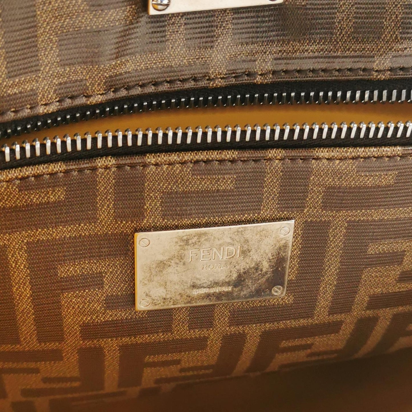Fendi - Peekaboo - Leather - Brown - (large)