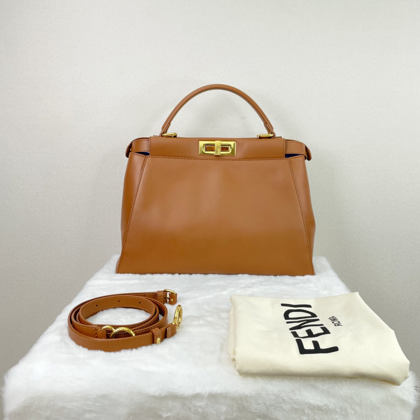 Fendi - Peekaboo - Leather - Brown - (medium)