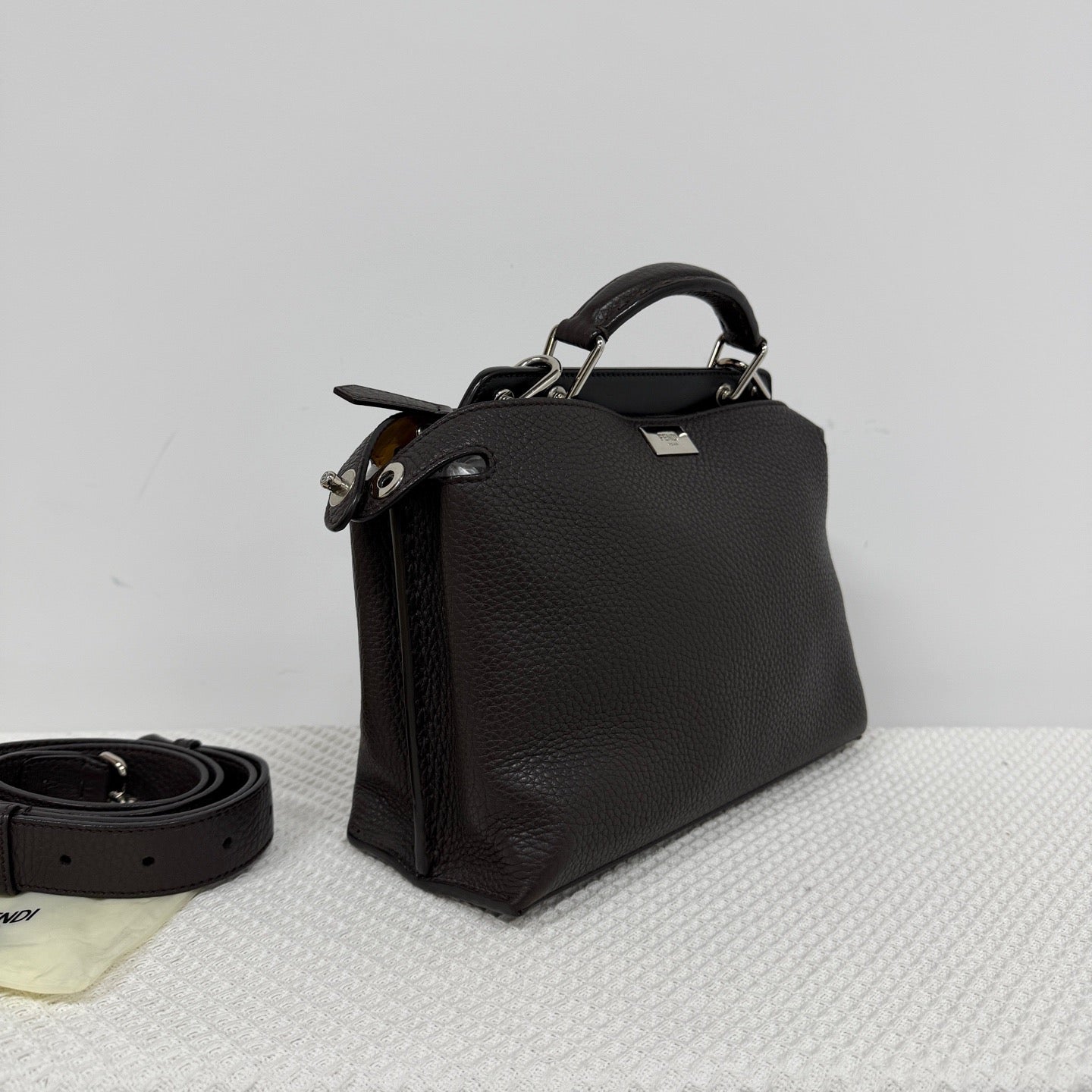 Fendi - Peekaboo - Leather - Brown - (medium)
