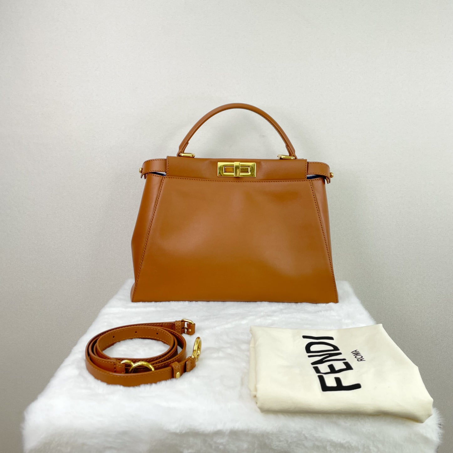 Fendi - Peekaboo - Leather - Brown - (medium)