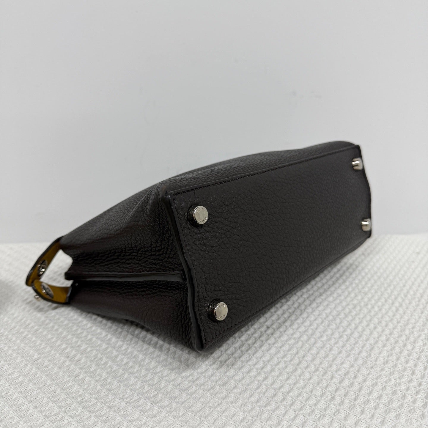 Fendi - Peekaboo - Leather - Brown - (medium)