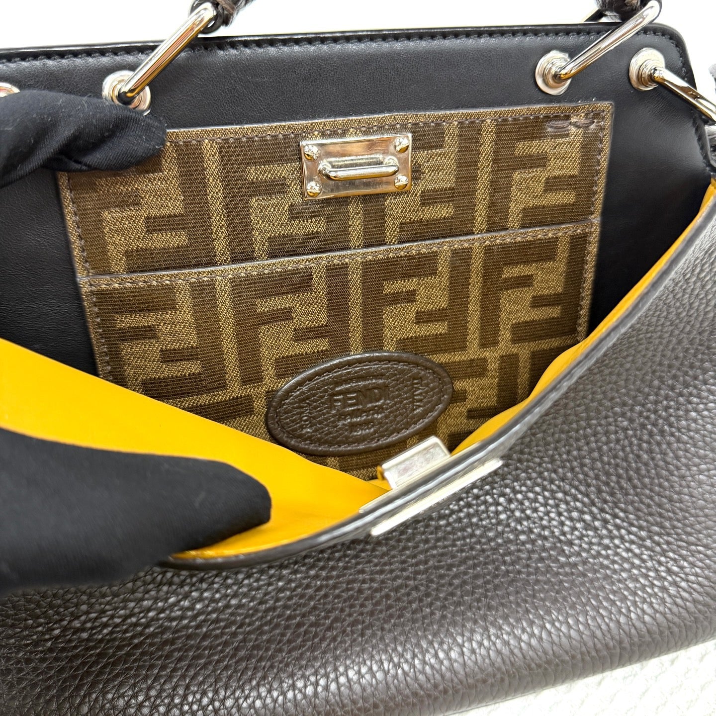 Fendi - Peekaboo - Leather - Brown - (medium)