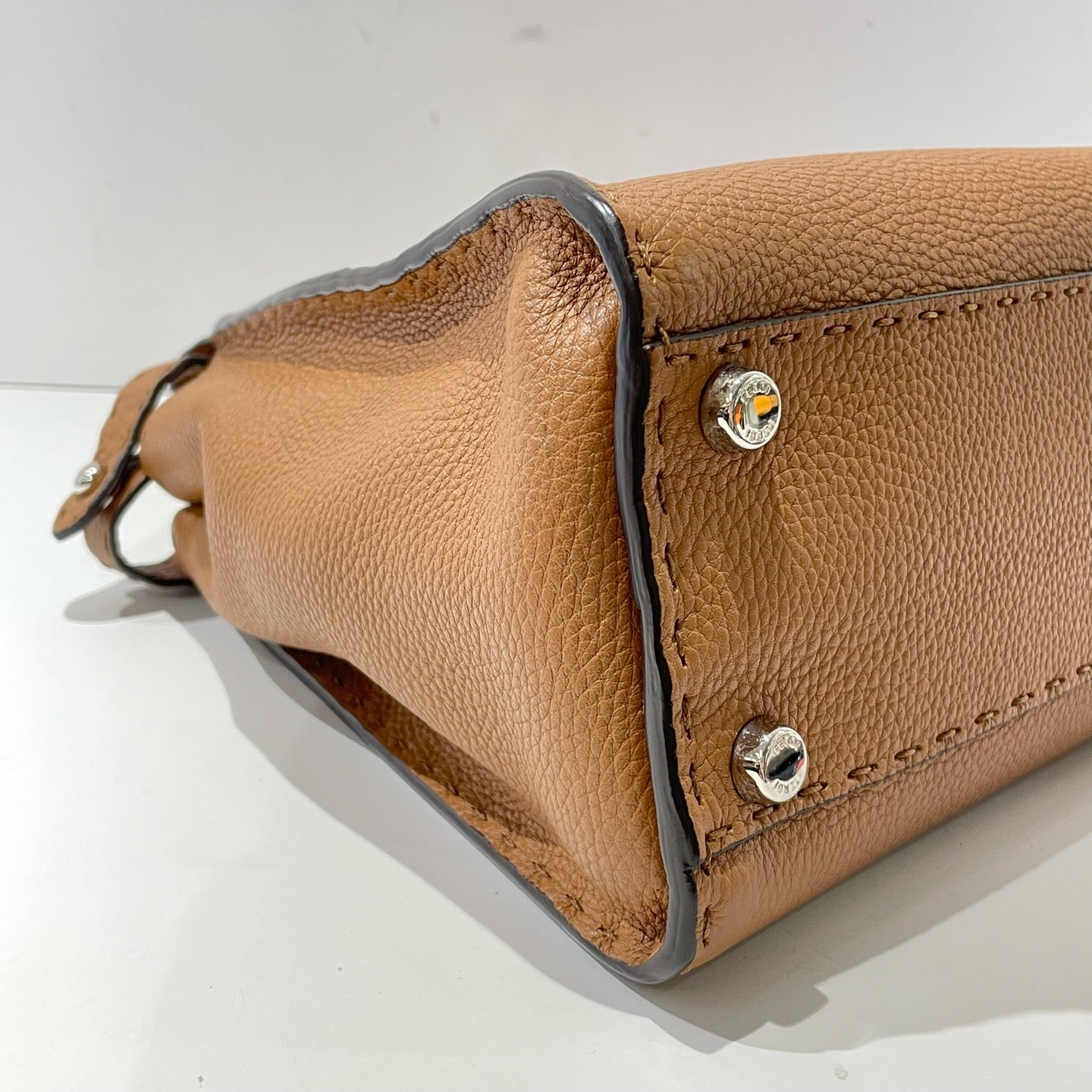 Fendi - Peekaboo - Leather - Brown - (medium)