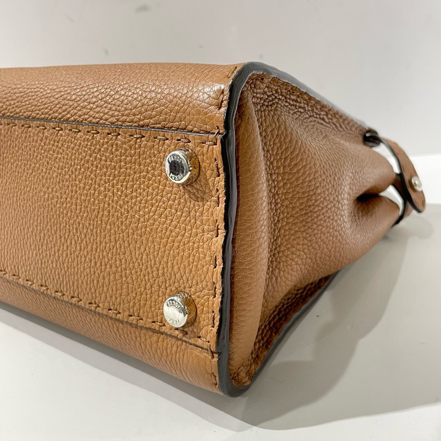 Fendi - Peekaboo - Leather - Brown - (medium)
